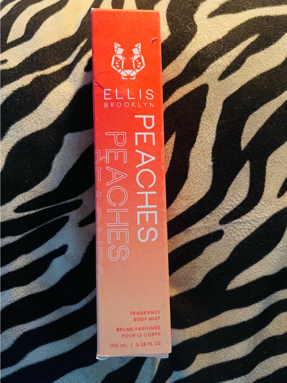 Ellis Brooklyn Peaches 🍑 Rare Full Size